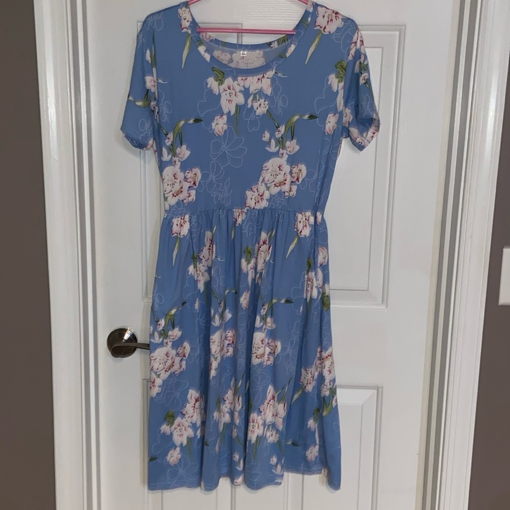 Comfy floral dress